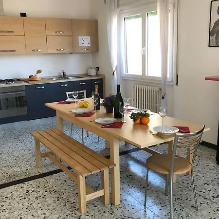 Enjoy 130 Sq.m., Private Garden And Parking Holiday home