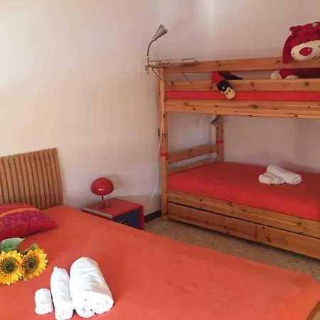 Holiday home Enjoy 130 Sq.m., Private Garden And Parking Lenno