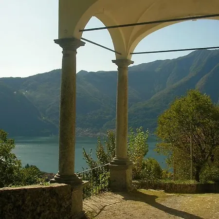 Holiday home Enjoy 130 Sq.m., Private Garden And Parking Lenno
